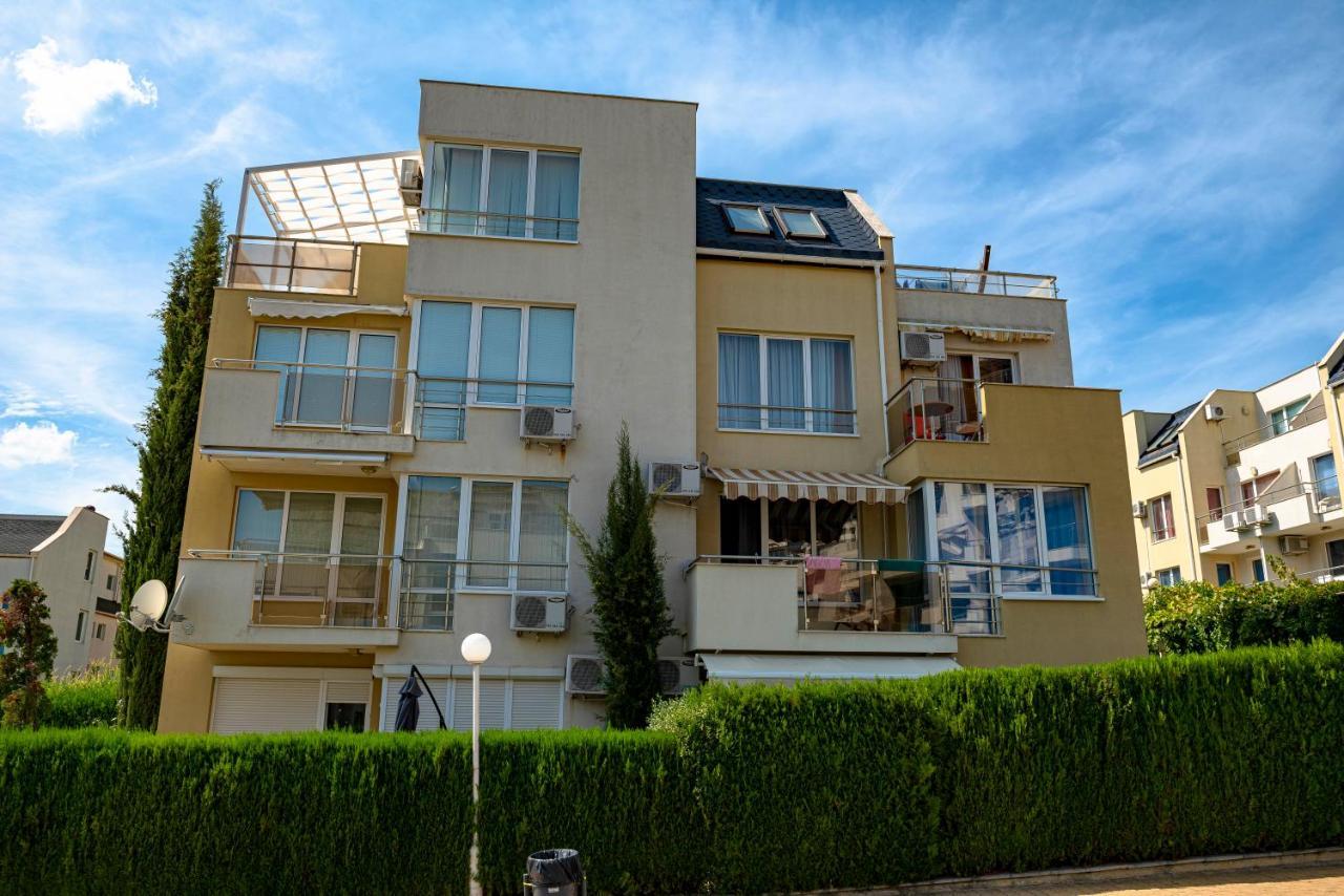 Menada Belle View Apartments Sveti Vlas Exterior photo